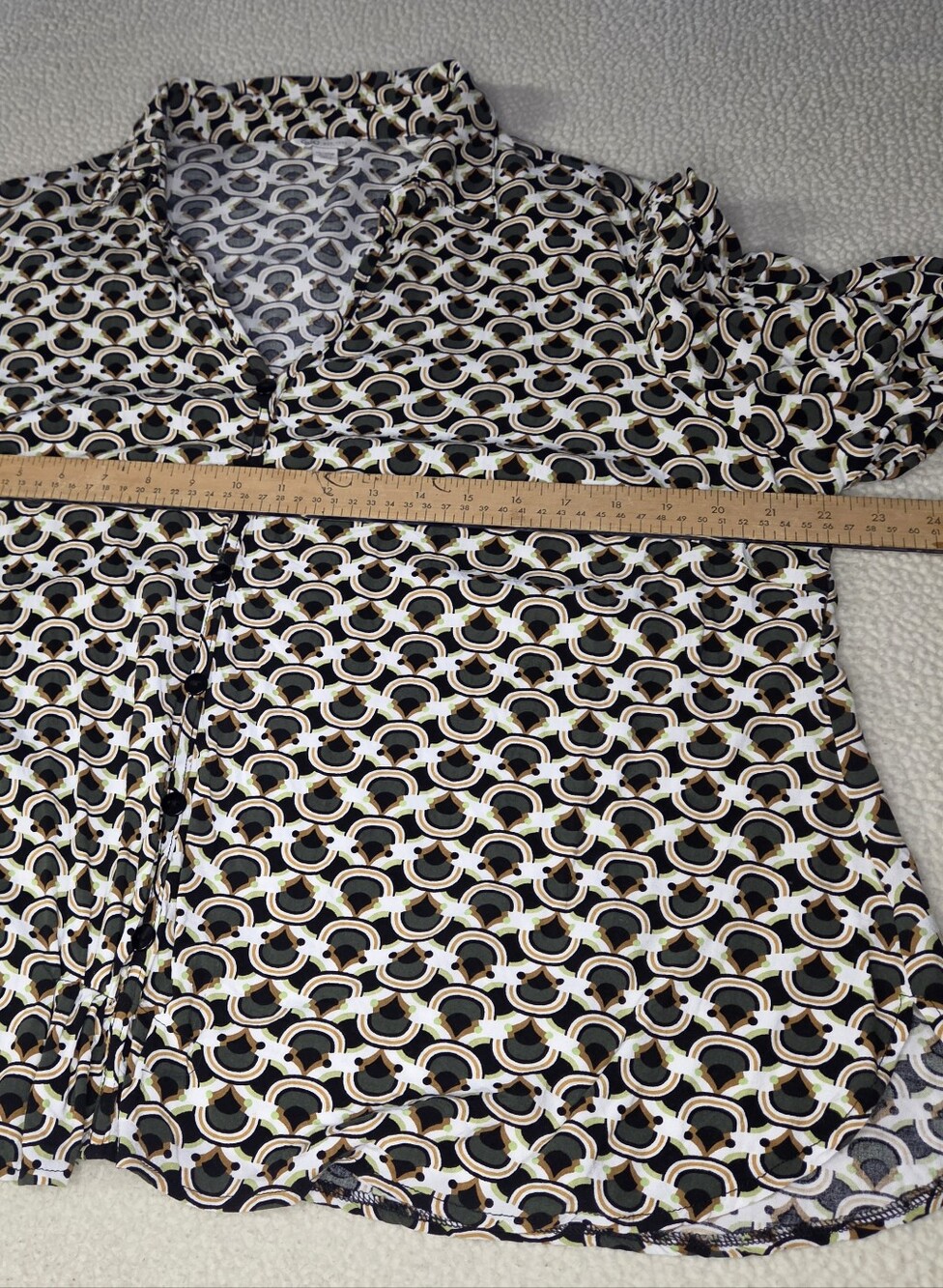 CatoPrinted V-Neck Button Front Blouse in Black & Cream Size 18/20 - Picture 4 of 9